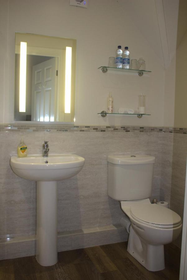 Westwood Lodge B & B بوسطن المظهر الخارجي الصورة